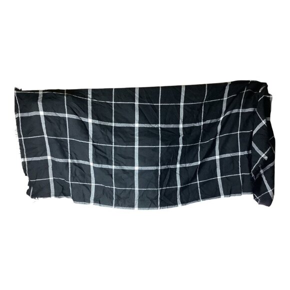 Banana Republic Womens Black & White Plaid Rectangular Wrap Scarf Shawl Acrylic - Picture 11 of 13